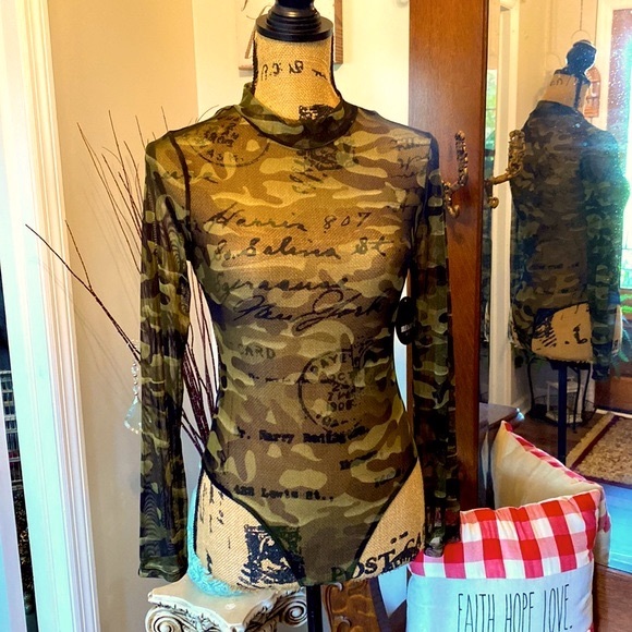NWT Jolie & Joy by FCT, Shear Camo Bodysuit, Sz. M - Picture 7 of 12